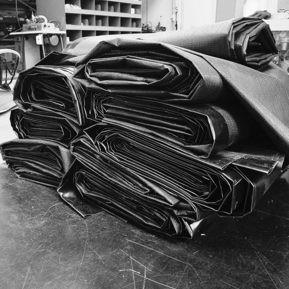 Les Principales utilisations d'une bâche PVC sur mesure
